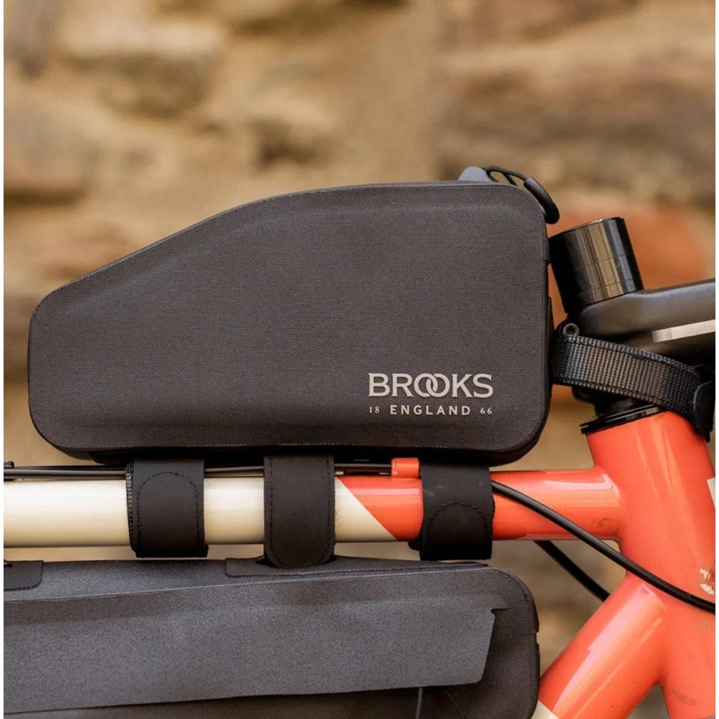 Brooks Scape Top Tube Bag with Straps 0.9L Black - Image 4