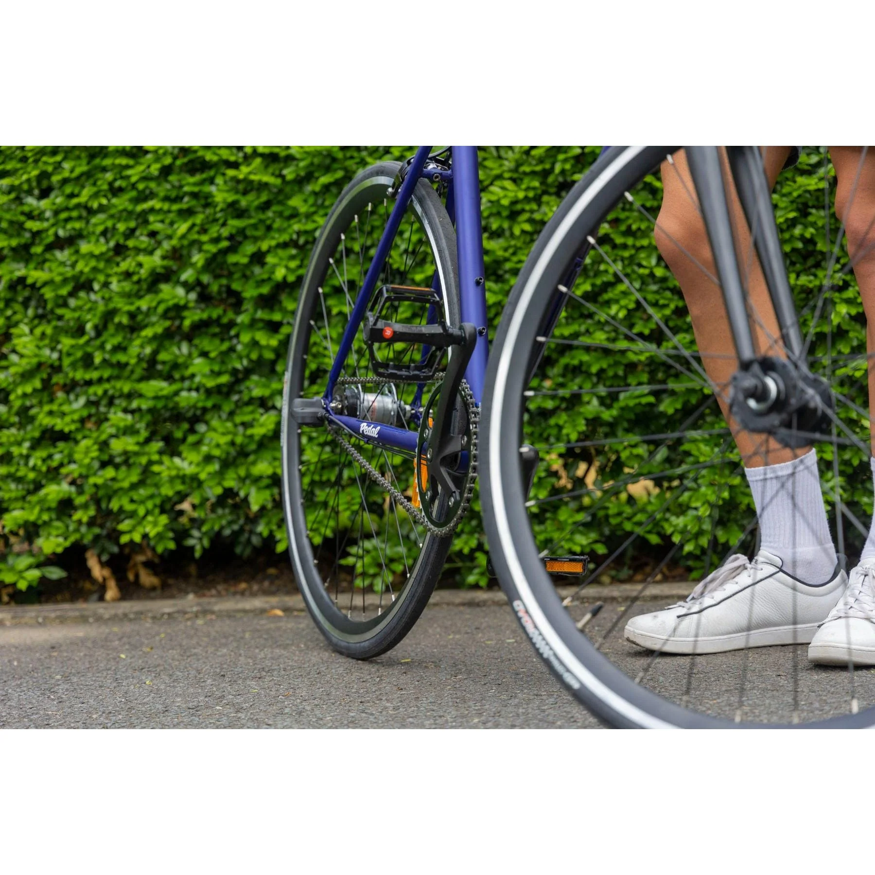 Pedal Messenger 3 Berlin Flat Bar Road Bike Midnight Blue - Image 11