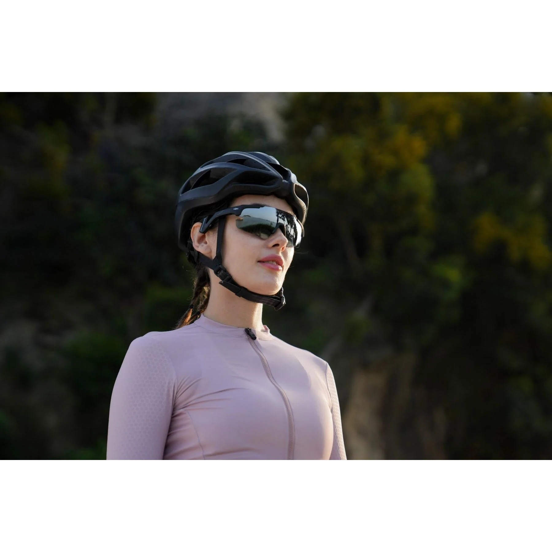 Shokz Roadwave Sport Audio Sunglasses Black - Image 8