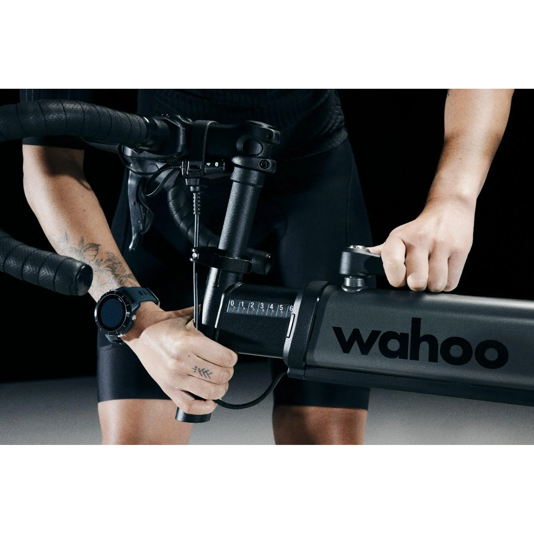 Wahoo KICKR BIKE SHIFT Indoor Smart Bike - Image 9